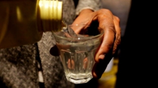 Alkoqoldan 23 nəfər zəhərlənib öldü 