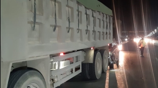 Ucarda yük maşını piyadanı vurub öldürdü