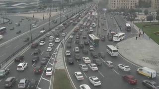 Paytaxt yolları bu səhər:  20 istiqamətdə sıxlıq var - SİYAHI + FOTO 