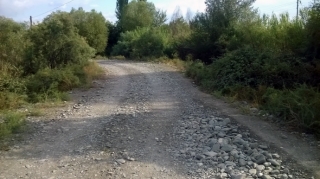 Azərbaycanda kənd yolları təmir olunacaq 