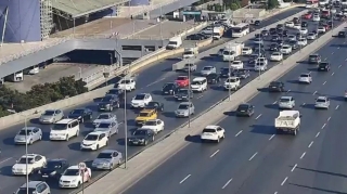 На каких улицах Баку 31 июля наблюдаются транспортные заторы? 