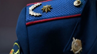 Məhkəmə sabiq polis mayorunu azadlığa BURAXIB 