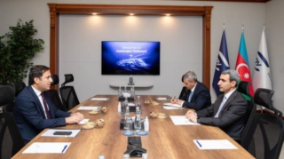 Bakı–Tbilsi–Qars  dəmir yolu xəttinin modernləşdirilməsi müzakirə olunub