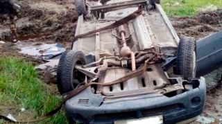 Qubada maşın aşdı  - Ölən və yaralananlar var