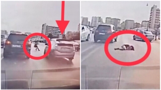 “Gənclik Mall"un qarşısında "Prius"  yola qaçan piyadanı belə vurdu   - REAL VİDEO