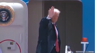 Tarixi görüşdən sonra aeroportda belə yola salındı - VİDEO