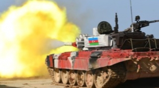 Azərbaycan tankçıları finala yüksəldi  - FOTO