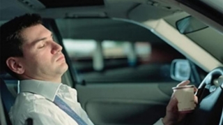 Alimlər sürücülərin sükan arxasında yatmasının  səbəblərini açıqladılar - BUNLARI BİLİN