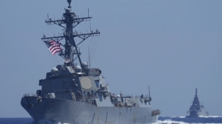 ABŞ xüsusi təyinatlıları Çindən İrana gedən gəmidə əməliyyat keçiriblər 