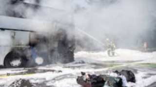 Şəhərlərarası avtobus yandı; 5 ölü 