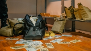 Xaçmazda evdən 96 min manatlıq oğurluq edilib