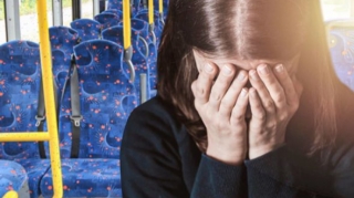 Azərbaycanda iki sürücü gənc qıza qarşı əxlaqsız hərəkət etdi - GORANBOYDA 