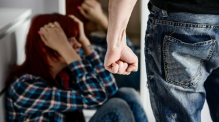 Bakıda 32 yaşlı kişi keçmiş həyat yoldaşını döydü – CƏZALANDIRILDI 