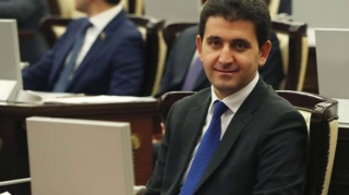 “Gəncə Hava Limanına Nizaminin adı verilsin” - DEPUTAT 