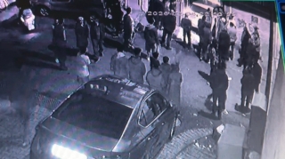 Vəsiqəni və avtomobili yeni alan sürücü qəza törətdi – Qazla tormozu səhv salıb - VİDEO 