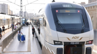 Bakı-Qazax sürətli sərnişin qatarı istifadəyə verildi - FOTO 