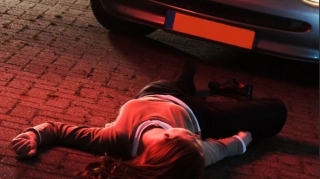 Nərimanov rayonunda avtomobil 17 yaşlı qızı vurdu 