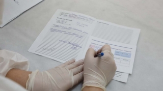 Tovuzda saxta COVID-19 pasportu satan tibb bacısı saxlanılıb 