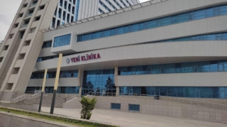 "Yeni Klinika"da  uşaq niyə beş saat gözlədilib? - RƏSMİ MÜNASİBƏT 