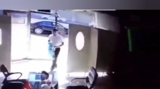 Bərdədə "bayraq qalmaqalı" ilə bağlı cinayət işi başlanıb   - YENİLƏNİB