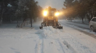 Qar Sumqayıtda yolları iflic etdi - FOTO