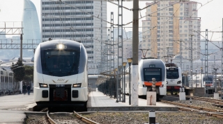 Bu marşrut üzrə əlavə qatar reysləri təyin edildi   - FOTO