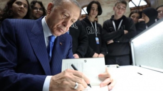 “Burada pendir, kolbasa satırdıq”  - Ərdoğanın uşaqlıq xatirəsi...