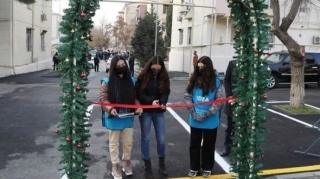 Leyla Əliyeva Bakıda abadlaşdırılan daha bir həyətin açılışını edib - FOTO 