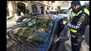 Karantini pozaraq cərimələnən şəxslərin sayı açıqlandı