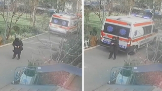 Təcili yardım avtomobili yaşlı qadını vurdu 