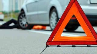 Sumqayıtda ZƏNCİRVARİ QƏZA:  Dörd avtomobil və avtobus TOQQUŞDU - FOTO 