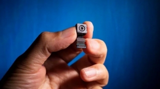 Məmurun evinə gizli kamera quraşdırıb 5 milyon dollar istəyən şəxs həbs olundu 