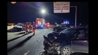 В Испании при столкновении четырех автомобилей погибли по меньшей мере пять человек  - ВИДЕО 