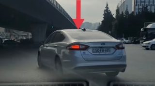 В Баку водитель неверно сманеврировал и спровоцировал ДТП - ВИДЕО 