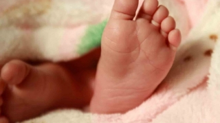 Sabirabadda körpə ölü doğuldu 