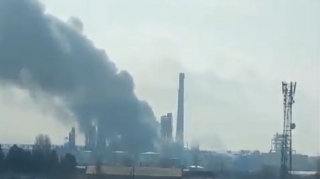 Пожар на нефтеперерабатывающем заводе в Баку:  сотрудники четырех структур работают на месте - ВИДЕО