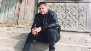 Karantin qaydalarını heçə sayan restoran sahibi polisə zor tətbiq edib - RƏSMİ   - FOTO