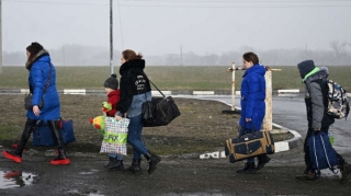 Вице-премьер Украины сообщила об эвакуации 140 тысяч украинцев по гумкоридорам
