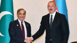 İlham Əliyev Şahbaz Şərifi Xankəndidə qarşıladı 