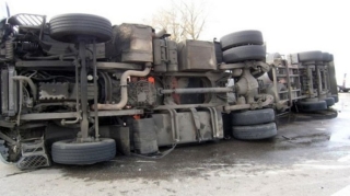 Bakıda iki “KamAz” toqquşub, xəsarət alan var 