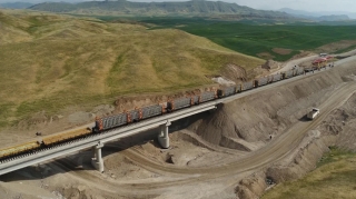 Azad olunmuş ərazilərdə dəmir yolu xətlərinin keçdiyi sahələrdə zərərsizləşdirilən minaların sayı açıqlanıb
