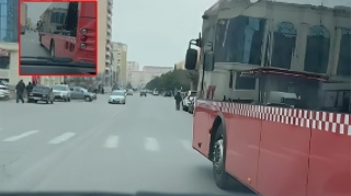 Sumqayıtdakı 7 nömrəli marşrut avtobuslarından şikayət - "Sürücülər qaydaları saymır"  - VİDEO