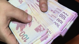 Bakı sakinindən şantaj yolu ilə 10 min manat tələb edilib 