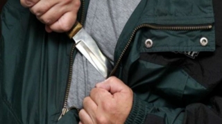 Şəmkirdə ata və oğlu bıçaqlanıb