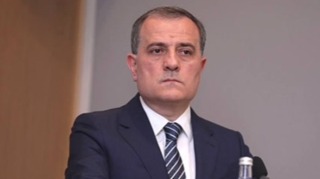 Ceyhun Bayramov ABŞ-yə getdi 