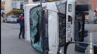 Bakıda yük avtomobili aşdı  - FOTO