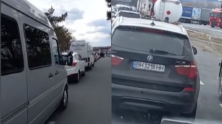 Soydaşlarımız Ukraynanı tərk etməkdə çətinlik çəkirlər  - VİDEO