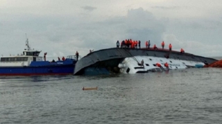 Xəzər dənizində Rusiya gəmiləri toqquşub, yaralılar var 