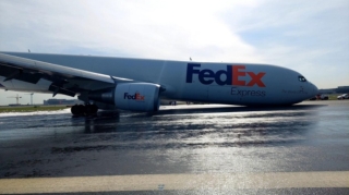 В аэропорту Стамбула грузовой самолет совершил аварийную посадку 