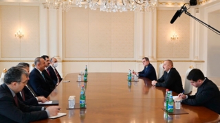 Prezident Çavuşoğlunu qəbul etdi 